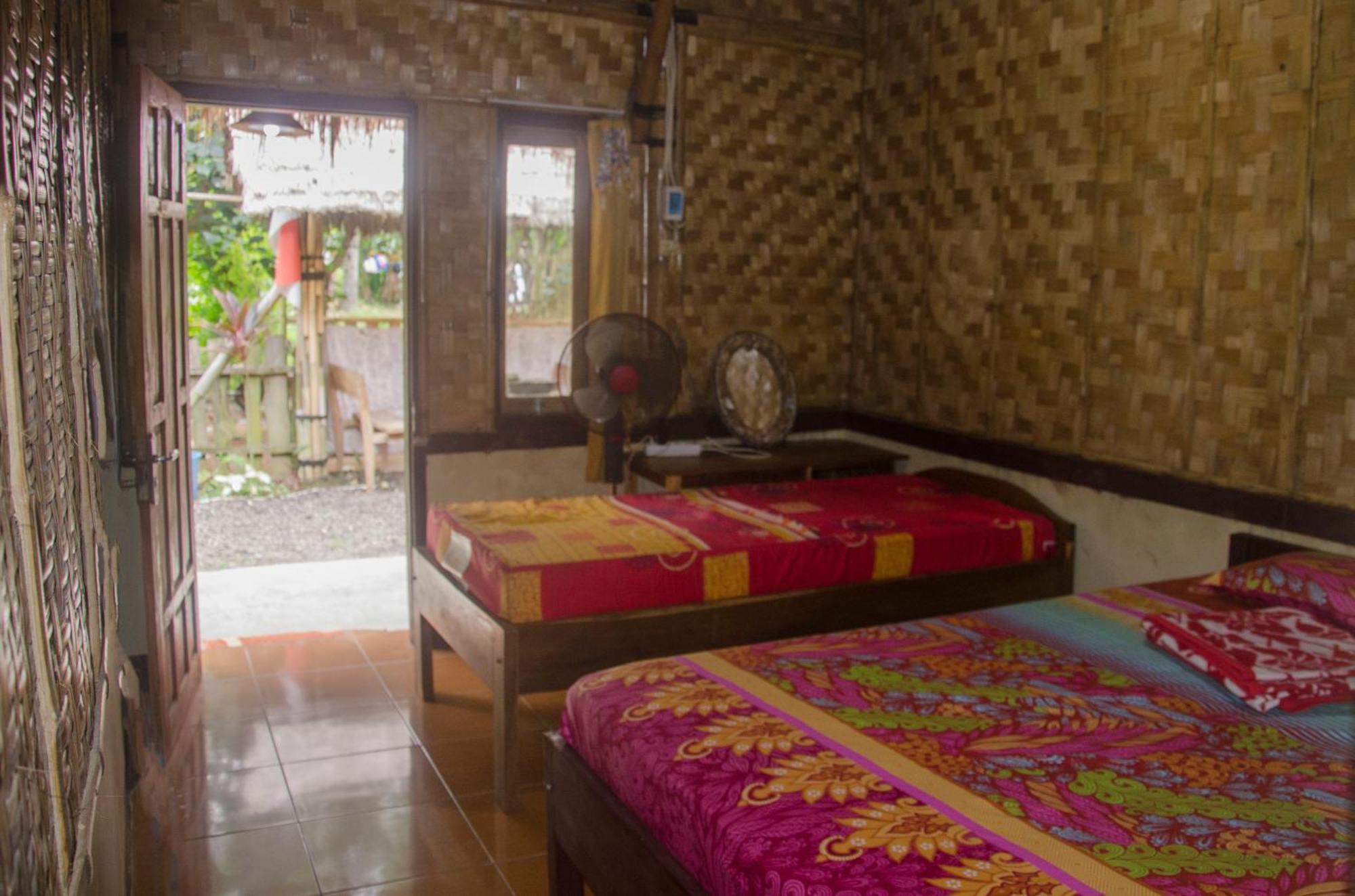 Red Island Bungalows Pasanggaran Buitenkant foto