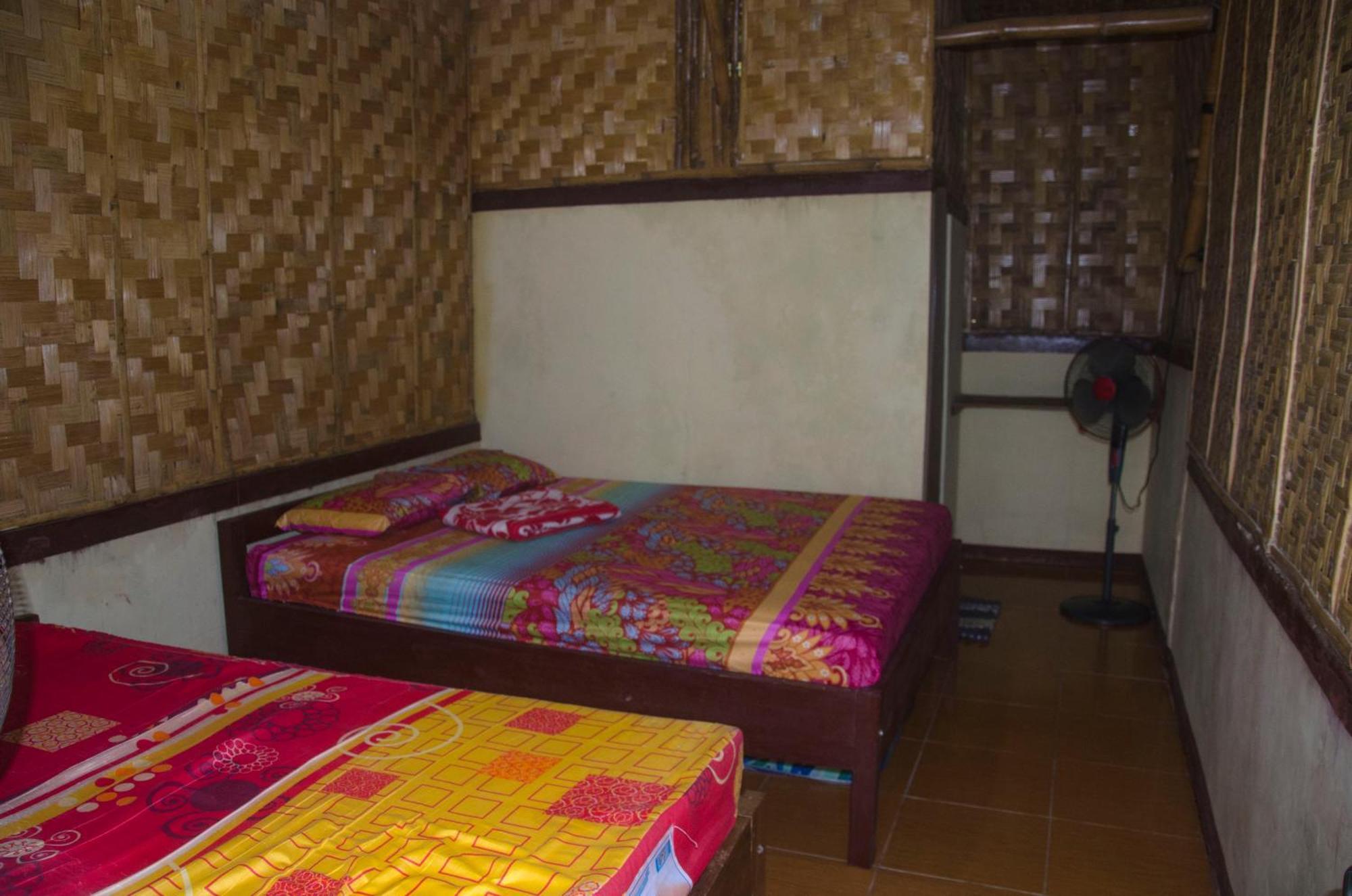 Red Island Bungalows Pasanggaran Buitenkant foto