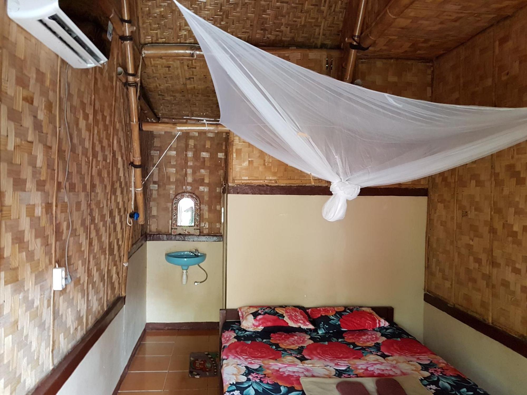 Red Island Bungalows Pasanggaran Kamer foto