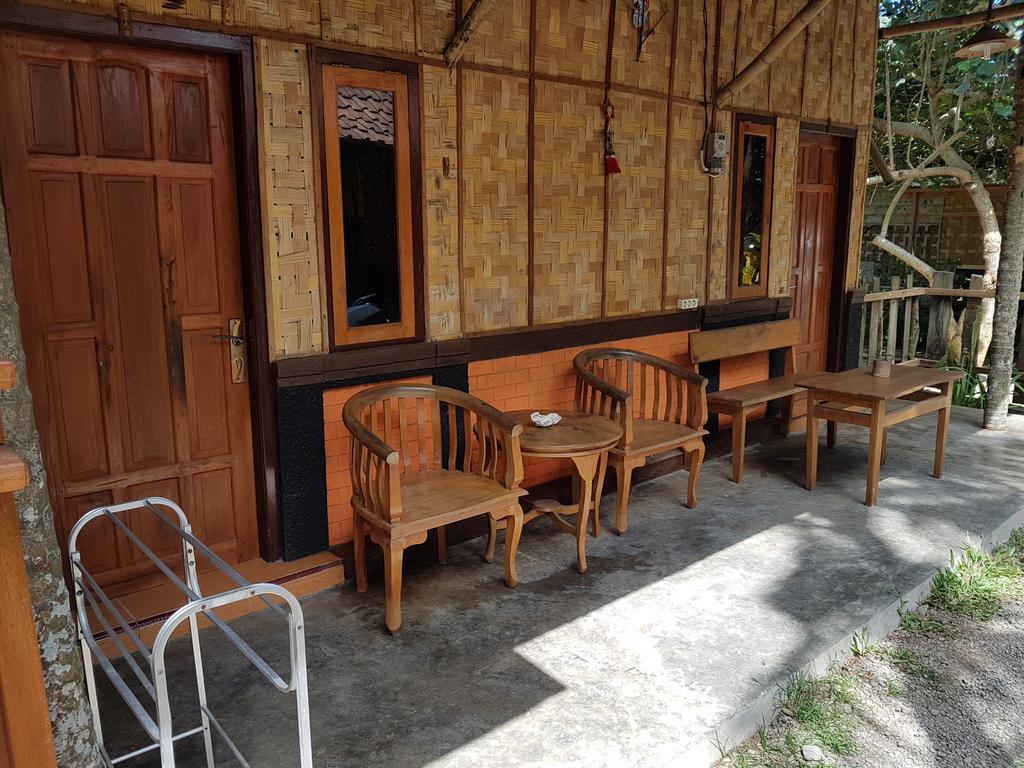 Red Island Bungalows Pasanggaran Buitenkant foto