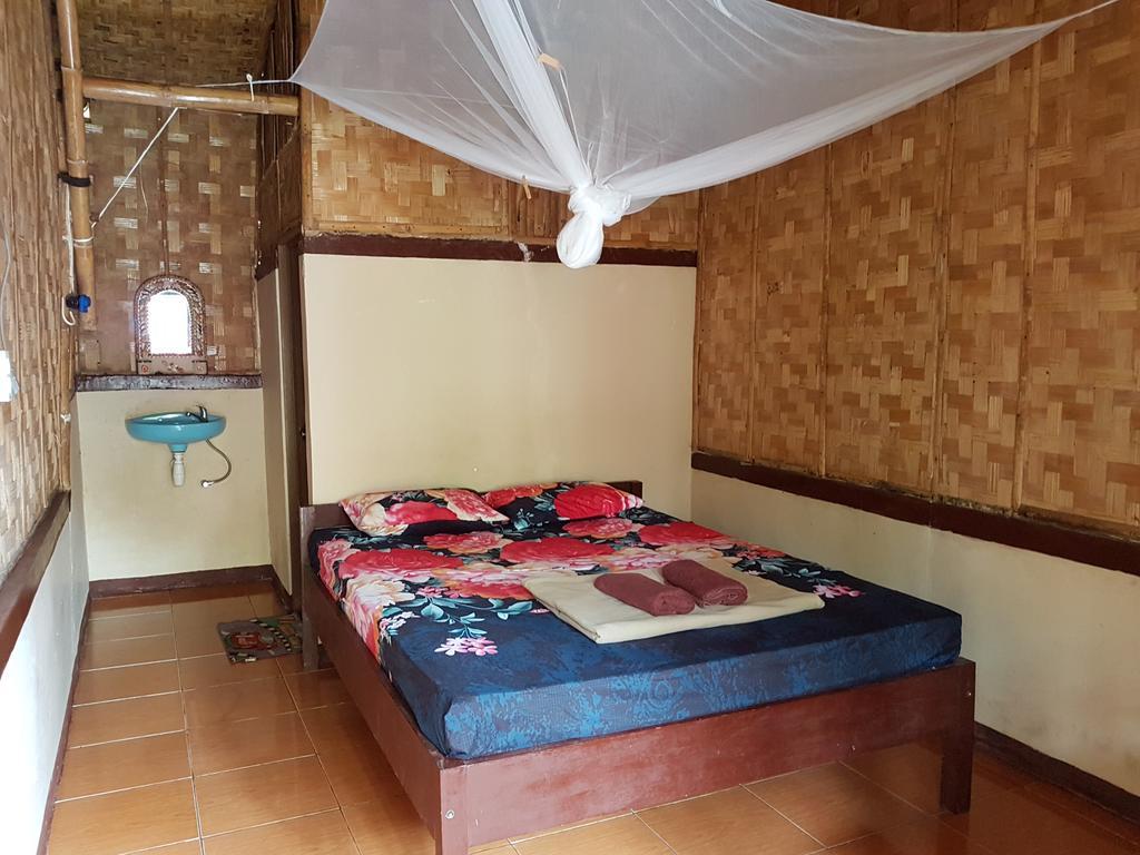Red Island Bungalows Pasanggaran Kamer foto