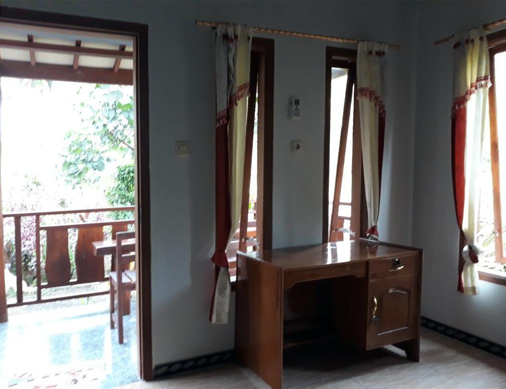 Red Island Bungalows Pasanggaran Kamer foto